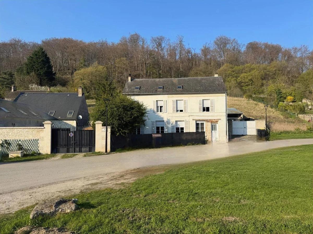 MAISON PIERRES