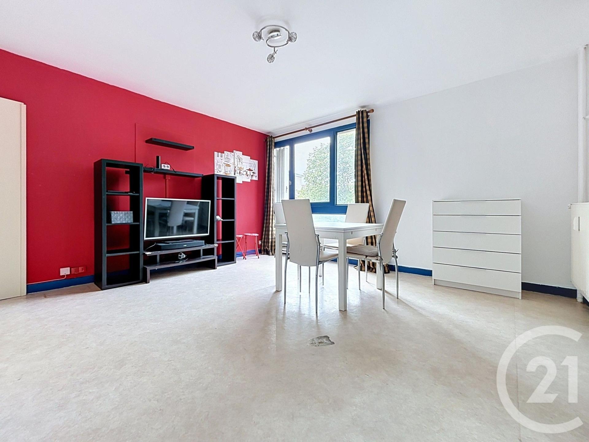 Appartement F3 à vendre - 3 pièces - 68.8 m2 - COMPIEGNE