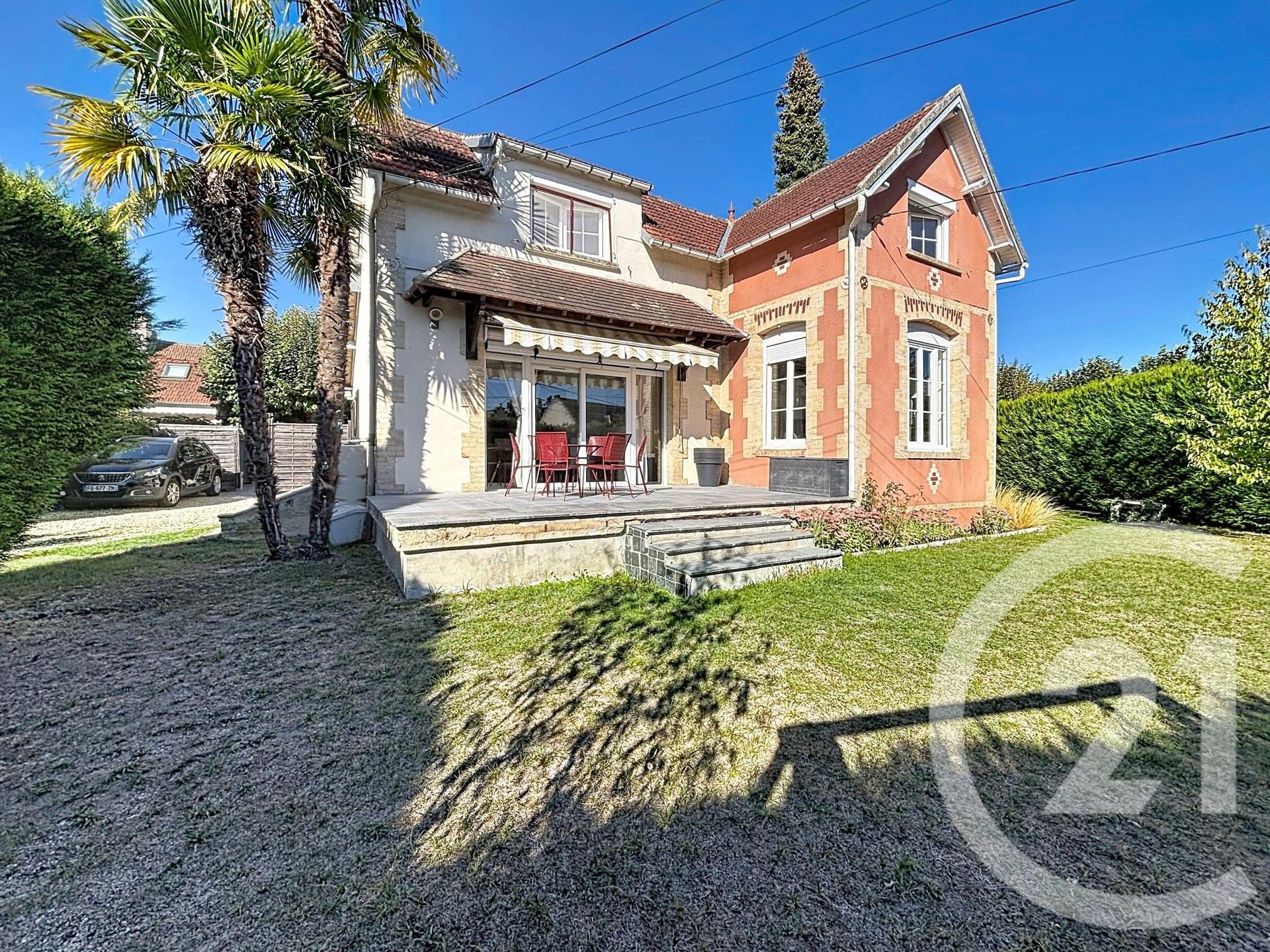 maison à vendre - 4 pièces - 166.24 m2 - RETHONDES